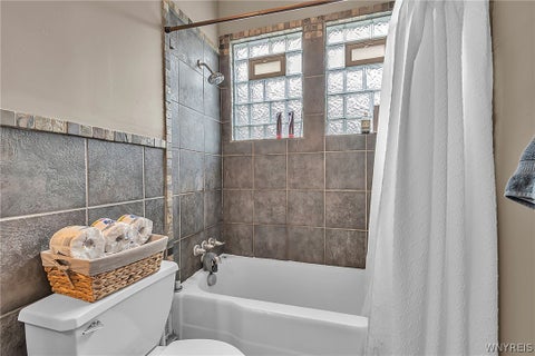 Tiny photo for 22 Anderson Place, Buffalo, NY 14222 (MLS # B1708150)