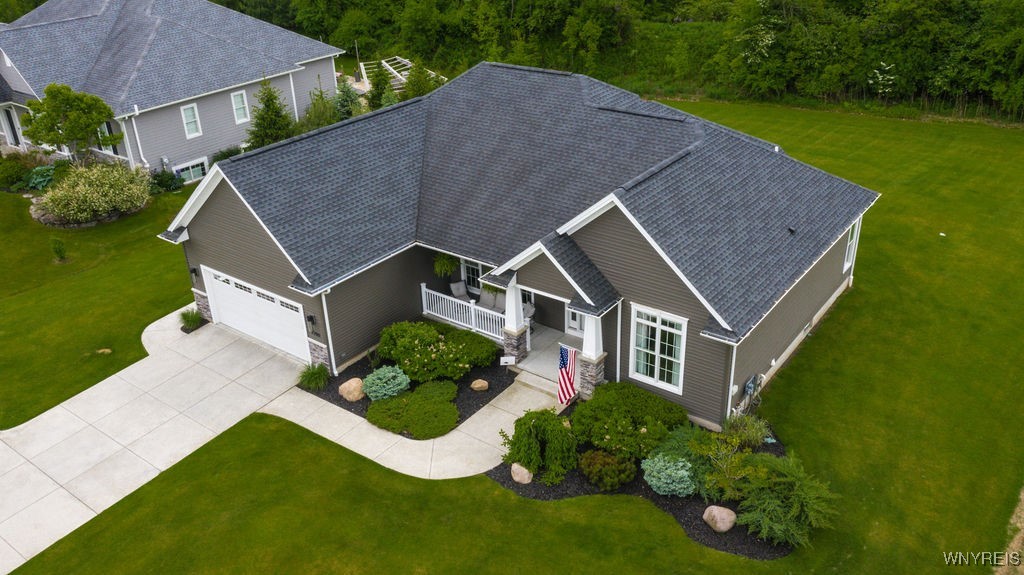7395 Jewett Holmwood Road, Orchard Park, New York image 2