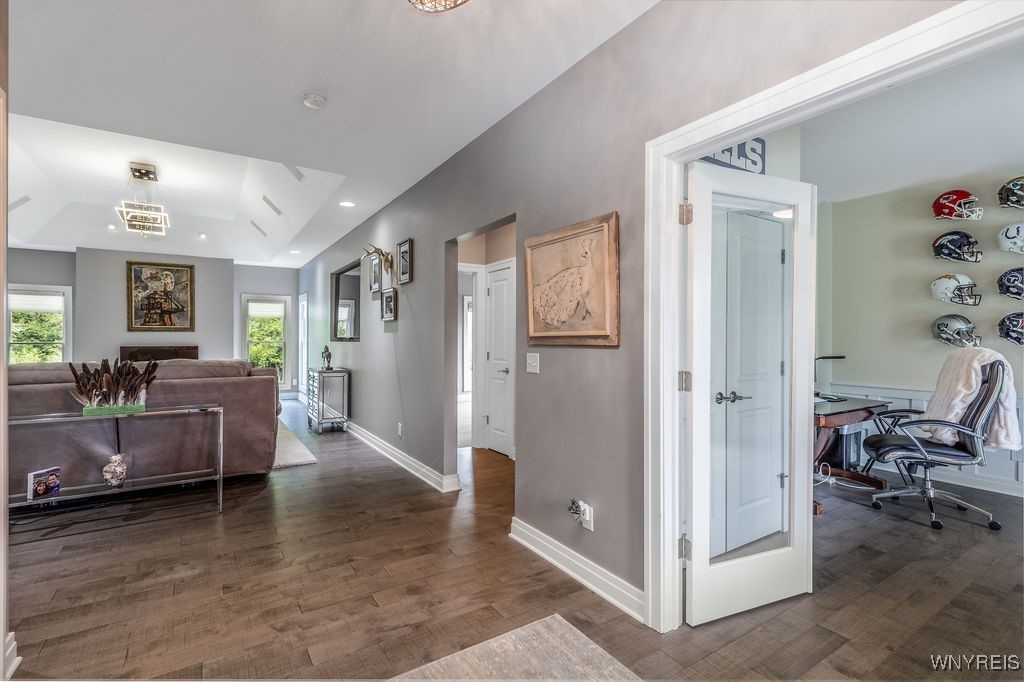 7395 Jewett Holmwood Road, Orchard Park, New York image 14
