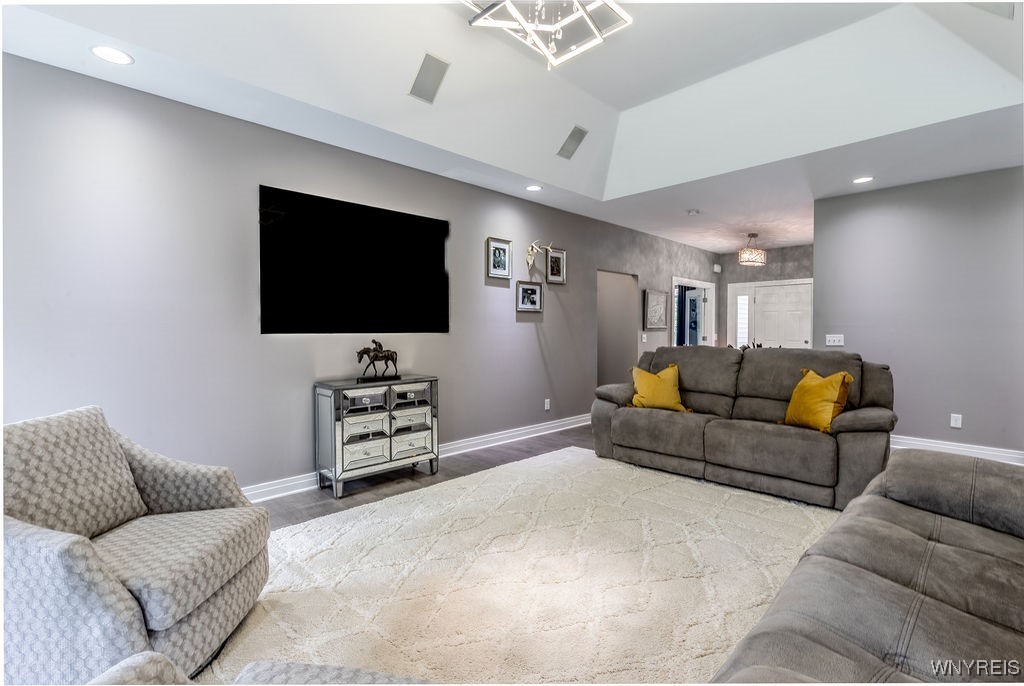 7395 Jewett Holmwood Road, Orchard Park, New York image 13