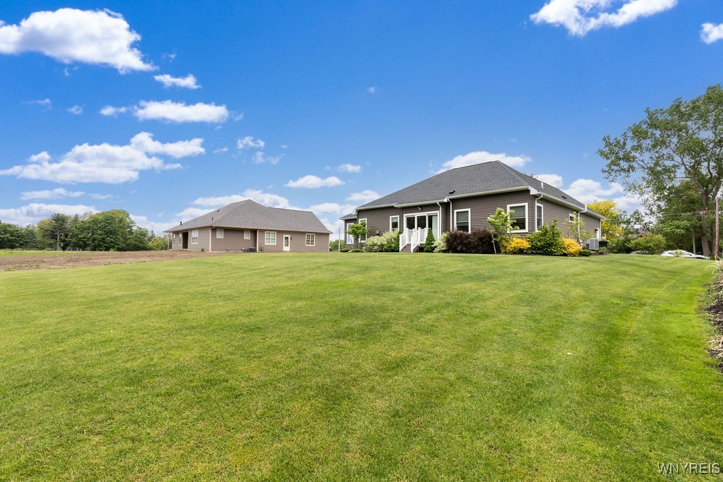 7395 Jewett Holmwood Road, Orchard Park, New York image 6