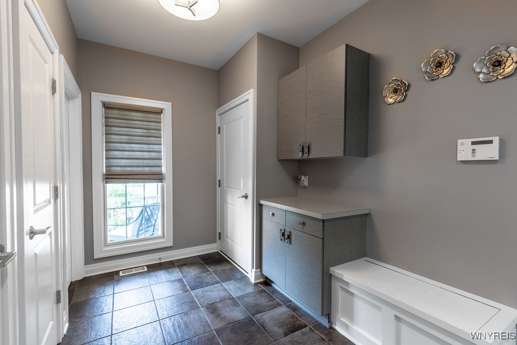7395 Jewett Holmwood Road, Orchard Park, New York image 25