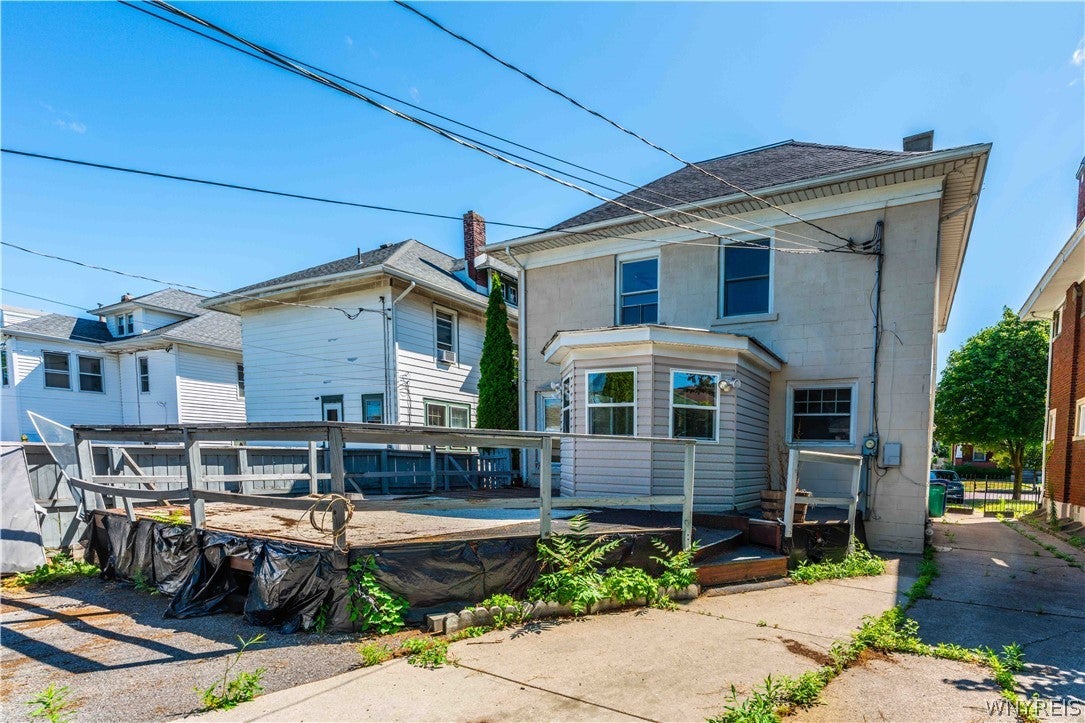 40 Niagara Falls Boulevard