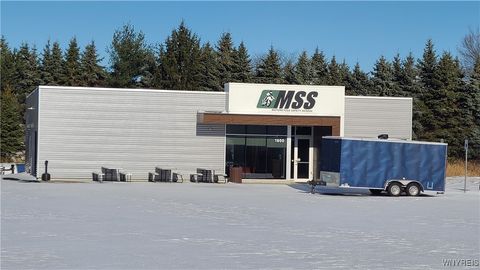 Photo of 1600 N America Drive, West Seneca, NY 14224 (MLS # B1653694)