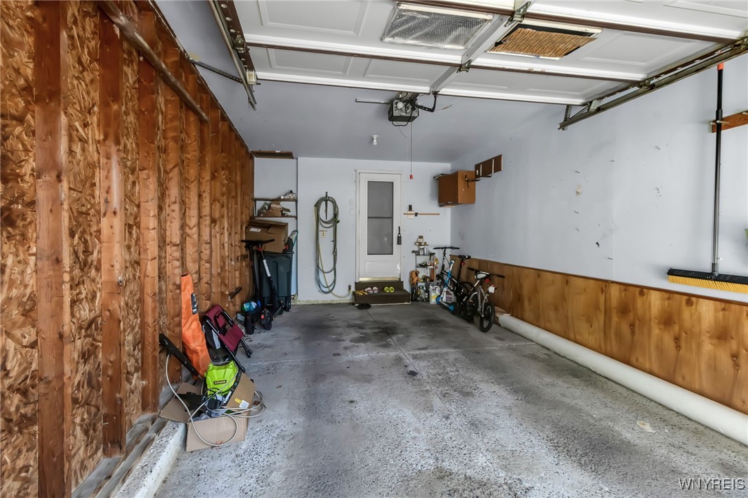 3058 E River Road, Grand Island, New York image 43