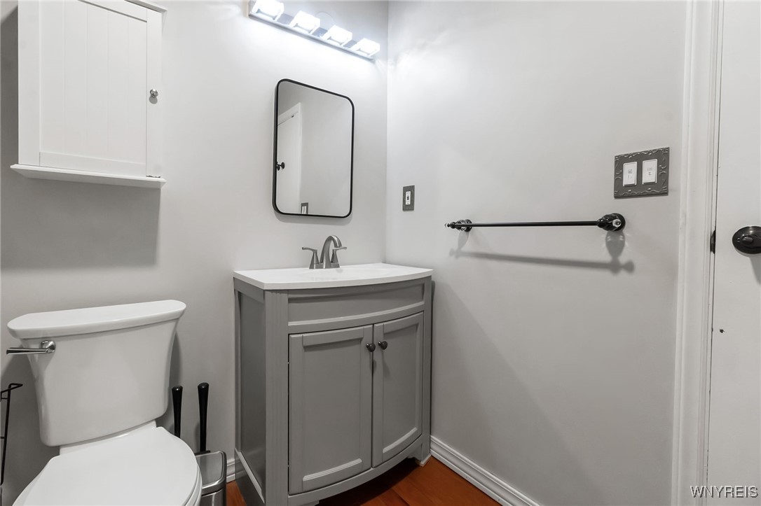 3058 E River Road, Grand Island, New York image 33