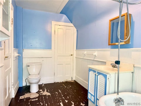 Tiny photo for 478 W Ferry ST, Buffalo, NY 14213 (MLS # B1707661)
