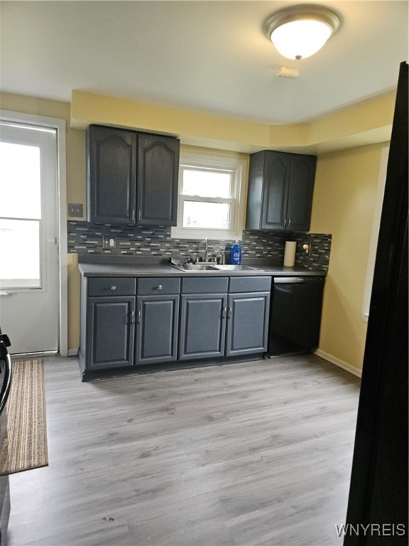 Cheektowaga, New York 14225, United States, 3 Bedrooms Bedrooms, ,2 BathroomsBathrooms,Residential,Active,248680