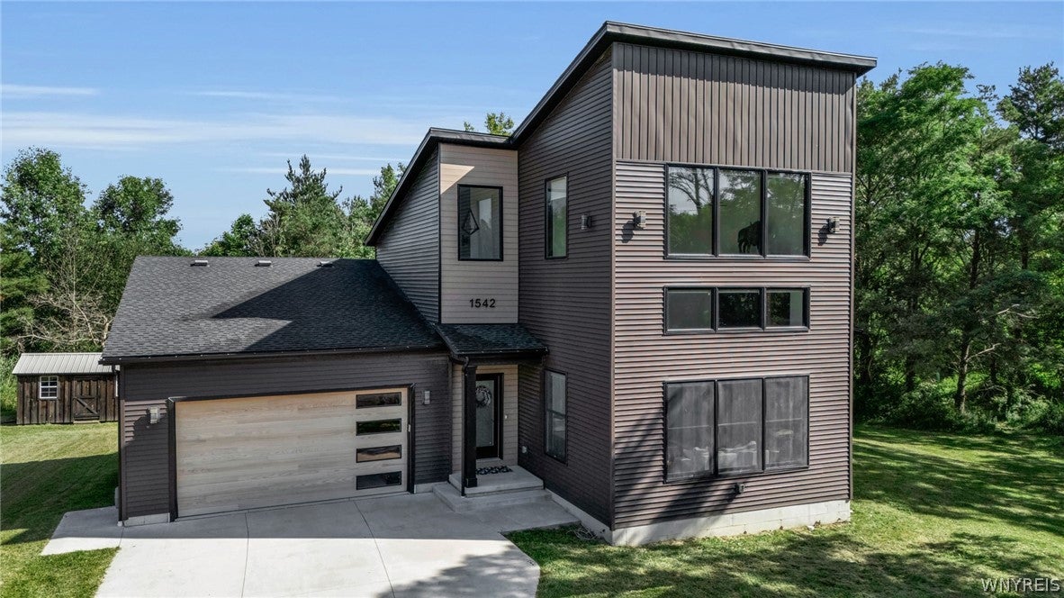 1542 Blakeley Road