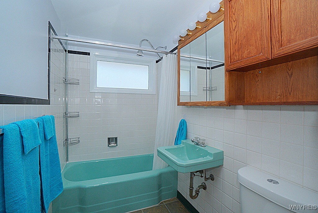 3738 Fuller Avenue, Hamburg, New York image 19