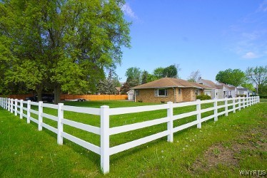 3738 Fuller Avenue, Hamburg, New York image 8