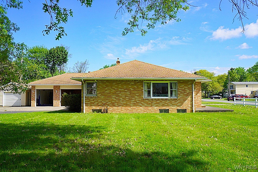 3738 Fuller Avenue, Hamburg, New York image 5