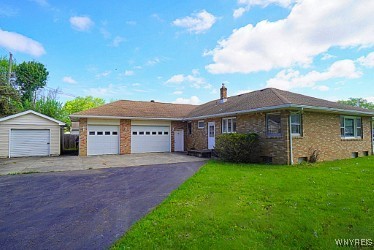 3738 Fuller Avenue, Hamburg, New York image 9