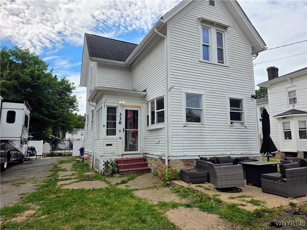 Albion, New York 14411, United States, 4 Bedrooms Bedrooms, ,1 BathroomBathrooms,Residential,Active,196218