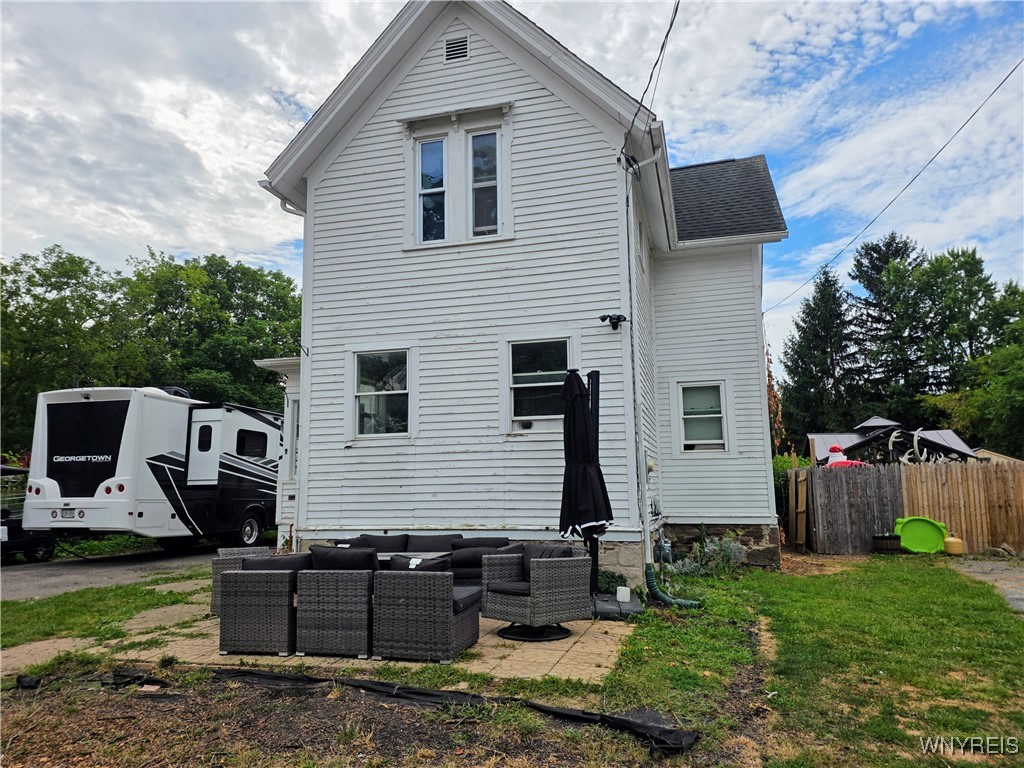 Albion, New York 14411, United States, 4 Bedrooms Bedrooms, ,1 BathroomBathrooms,Residential,Active,196218