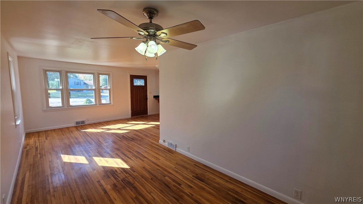 5421 Ellicott Street Road