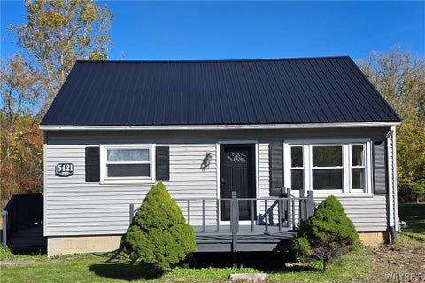 Photo for 5421 Ellicott Street Road
