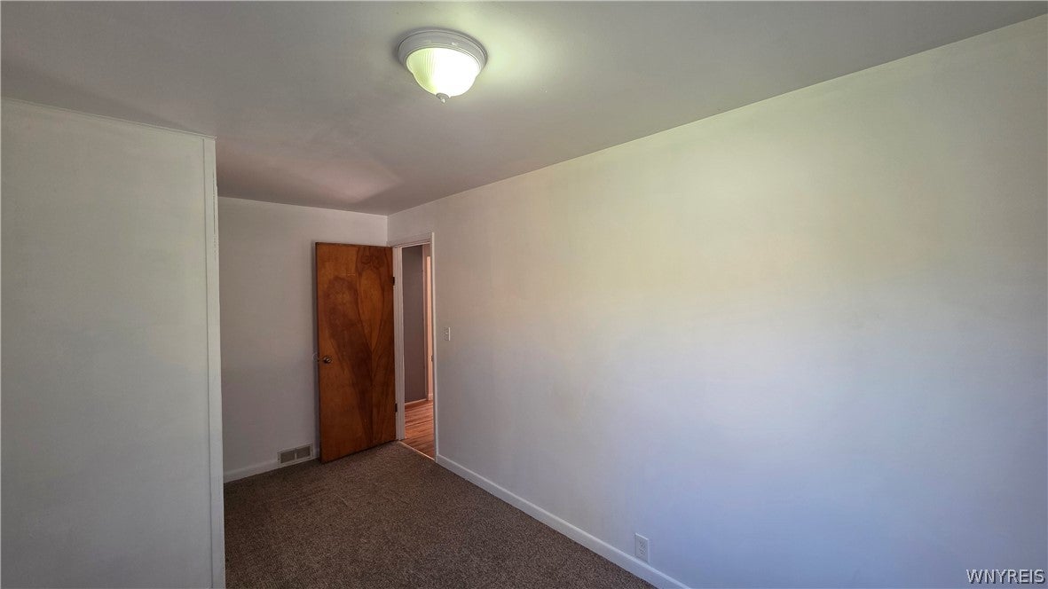 5421 Ellicott Street Road