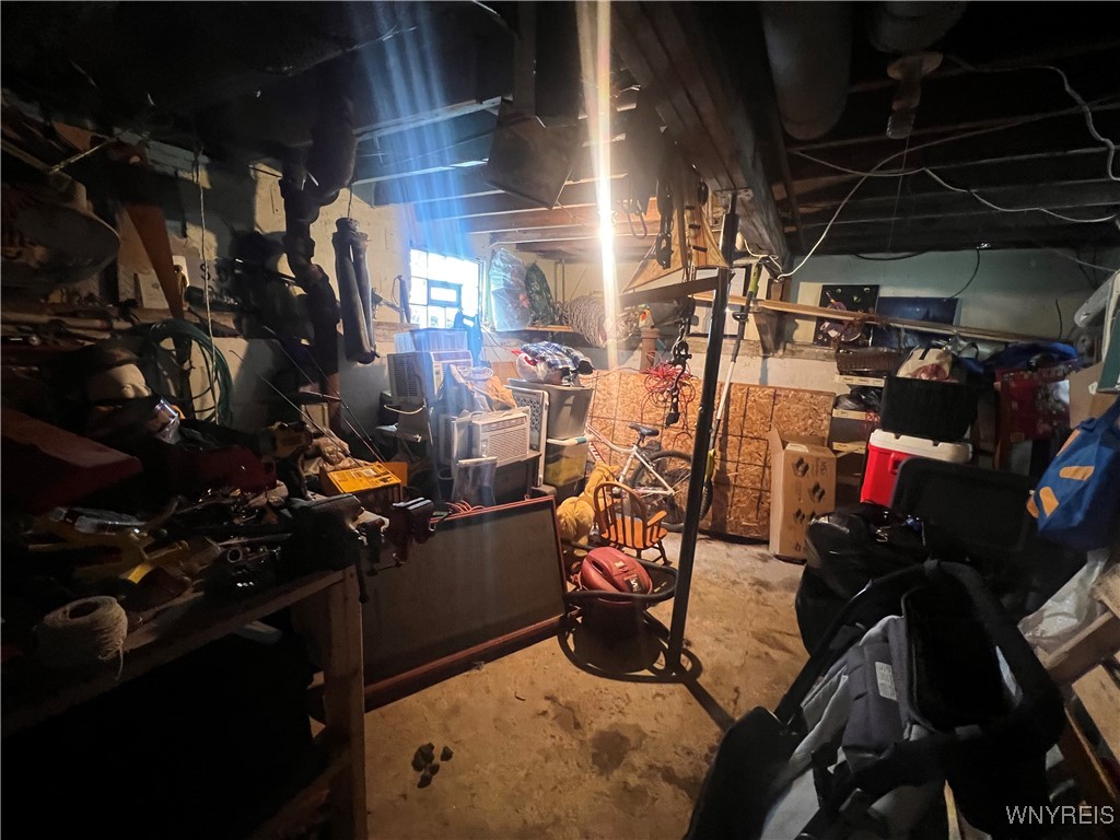 417 Hyde Park Boulevard, Niagara Falls, New York image 16
