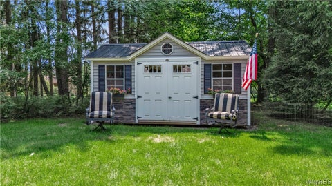 Tiny photo for 163 Roxbury Park, Amherst, NY 14051 (MLS # B1714195)