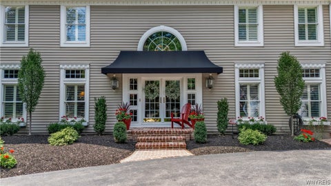 Tiny photo for 163 Roxbury Park, Amherst, NY 14051 (MLS # B1714195)