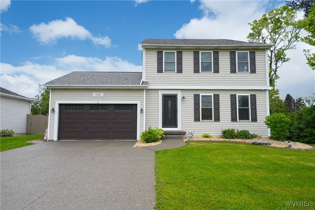 4302 Manor Lane, Hamburg, New York image 1