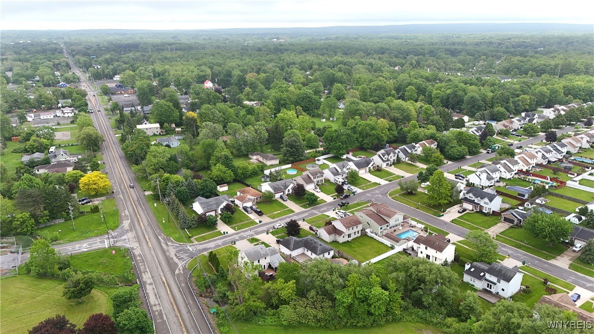 4302 Manor Lane, Hamburg, New York image 41