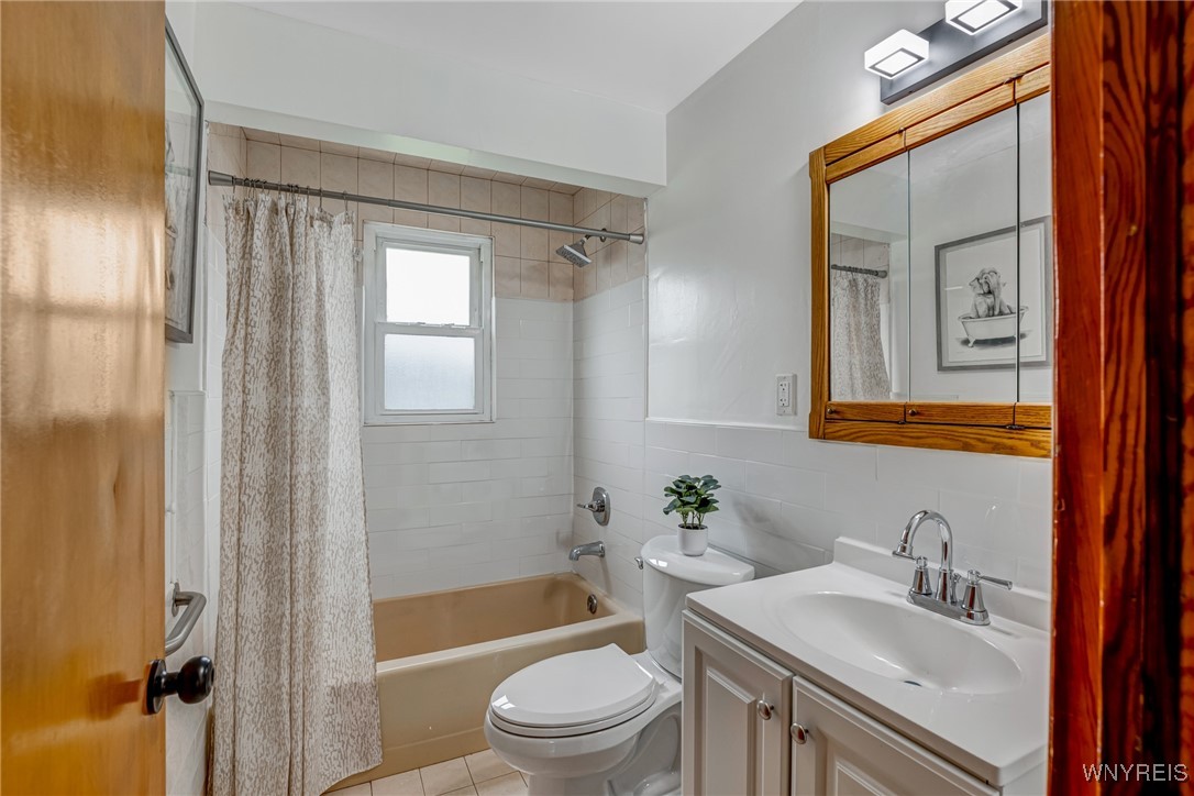 94 Ridge Park Avenue, Cheektowaga, New York image 23