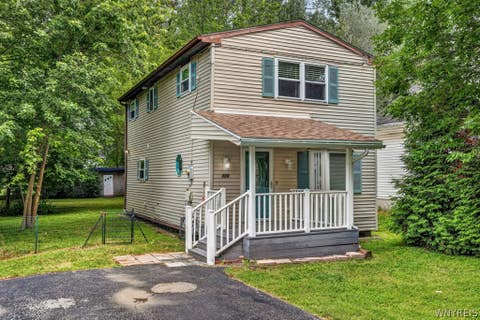 Photo of 124 Heim Road, Amherst, NY 14221 (MLS # B1701822)