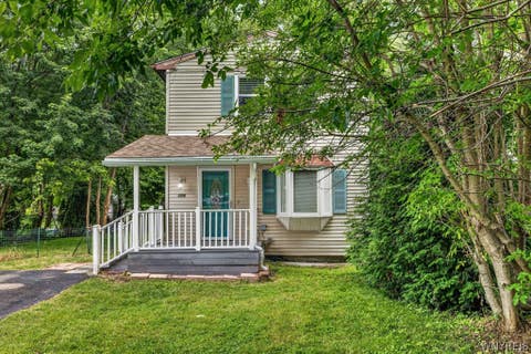 Tiny photo for 124 Heim Road, Amherst, NY 14221 (MLS # B1701822)
