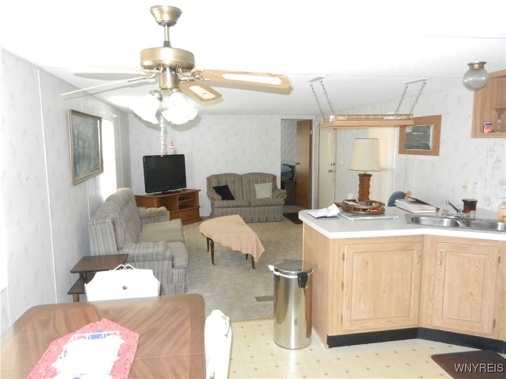 5455 Southwestern Boulevard #24, Hamburg, New York image 3