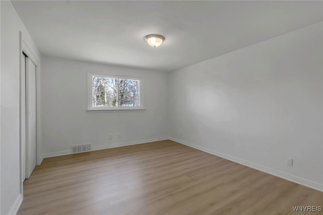 12482 Broadway Street, Alden, New York image 27