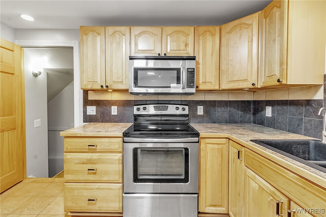21 Keats Avenue, Tonawanda, New York image 11