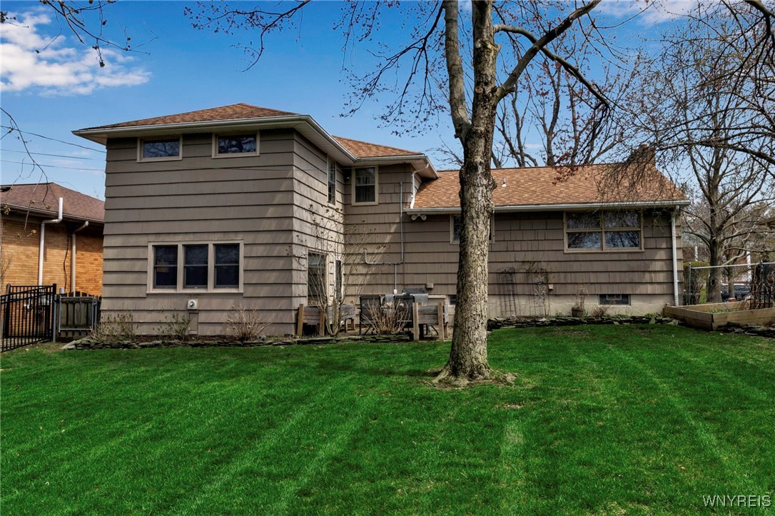 203 High Park Boulevard, Amherst, New York image 4
