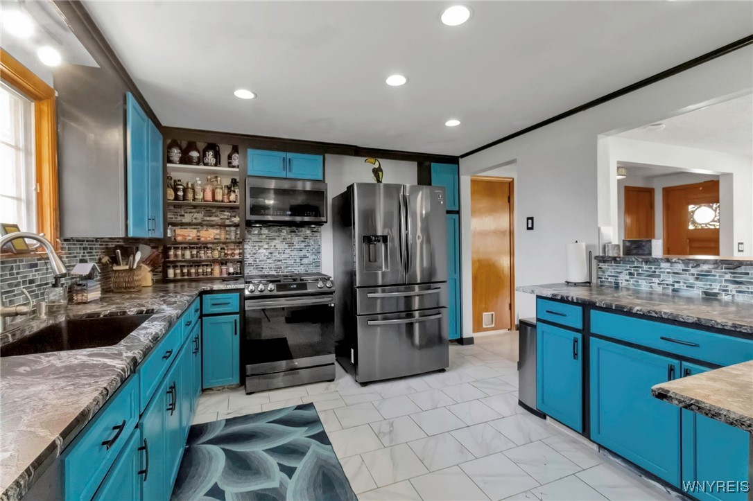 203 High Park Boulevard, Amherst, New York image 13