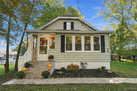 Photo of 99 Lind Avenue, West Seneca, NY 14224 (MLS # B1724261)