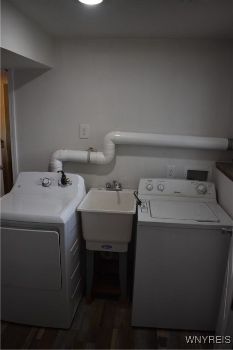 Tiny photo for 129 Lyrae Drive, Amherst, NY 14068 (MLS # B1647112)