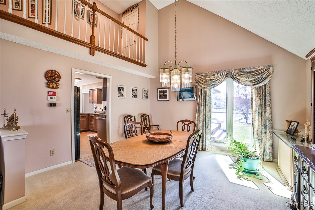 61 King Anthony Way, Amherst, New York image 15