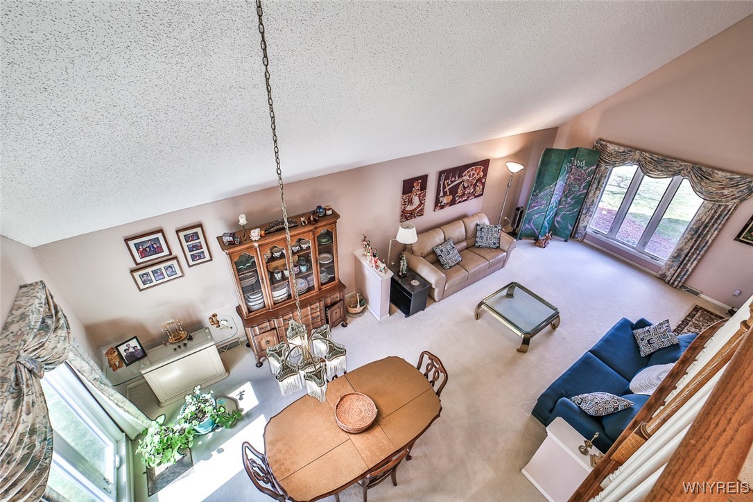 61 King Anthony Way, Amherst, New York image 25