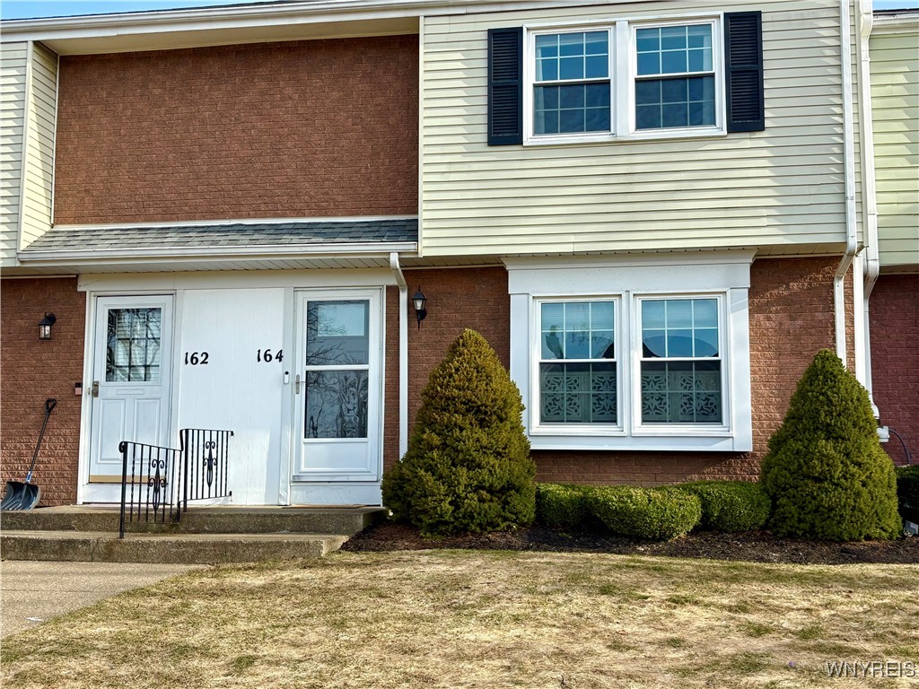 164 Holiday Lane, Hamburg, New York image 2