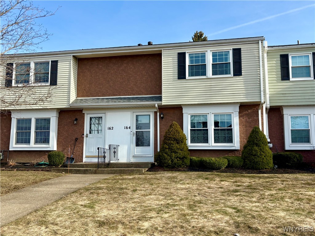 164 Holiday Lane, Hamburg, New York image 1