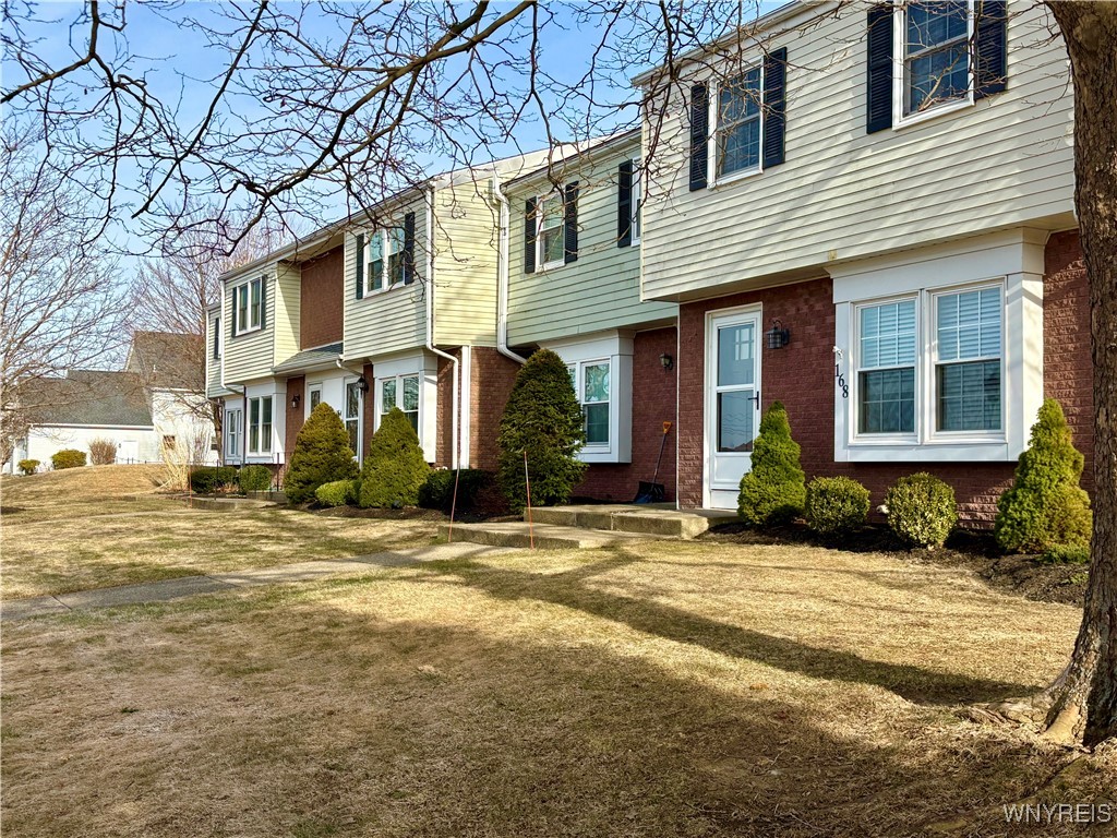 164 Holiday Lane, Hamburg, New York image 3