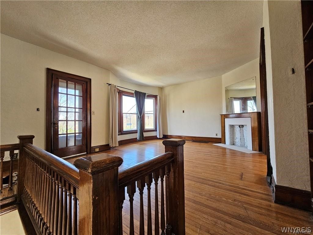 Photo of 891 Richmond Avenue #Upper, Buffalo, NY 14222 (MLS # B1666710)