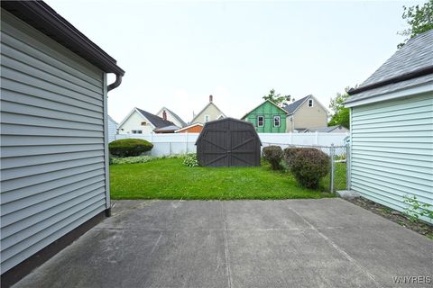 Tiny photo for 236 Weimar Street, Buffalo, NY 14206 (MLS # B1655615)
