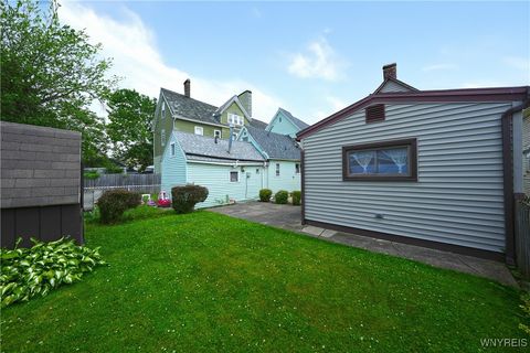 Tiny photo for 236 Weimar Street, Buffalo, NY 14206 (MLS # B1655615)