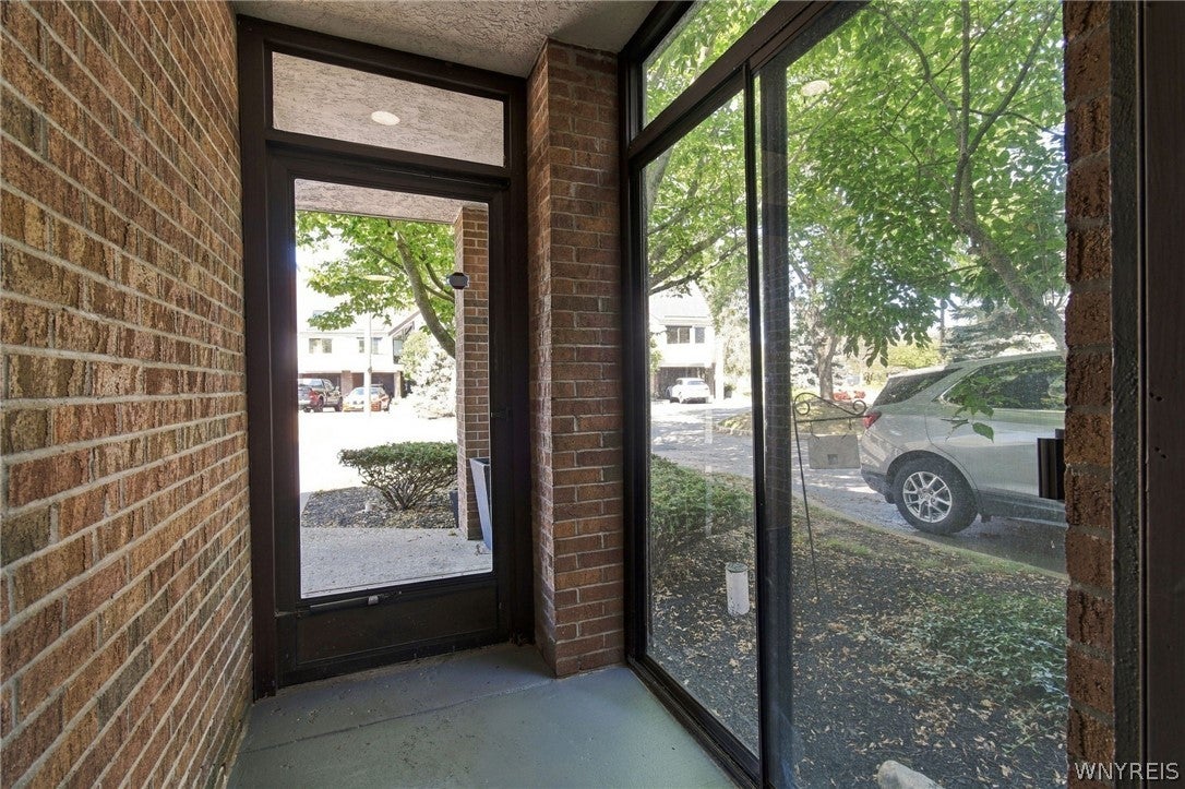 10 Harbour Pointe