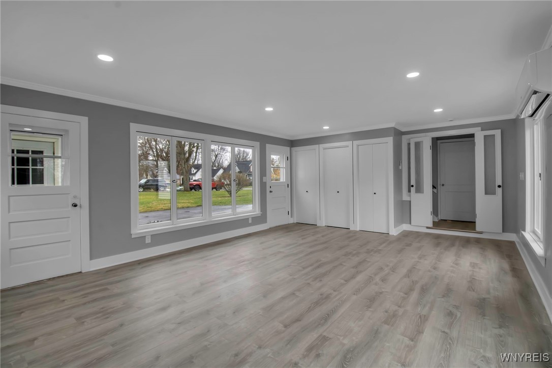 6085 Eastwood Road, Clarence, New York image 14