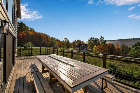 Tiny photo for 5745 Bonn Way Way E, Great Valley, NY 14741 (MLS # B1660756)