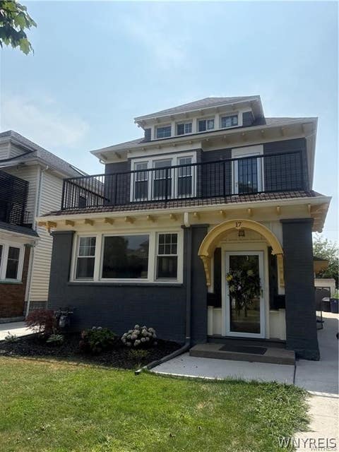 Photo of 17 Tacoma Avenue, Buffalo, NY 14216 (MLS # B1708350)