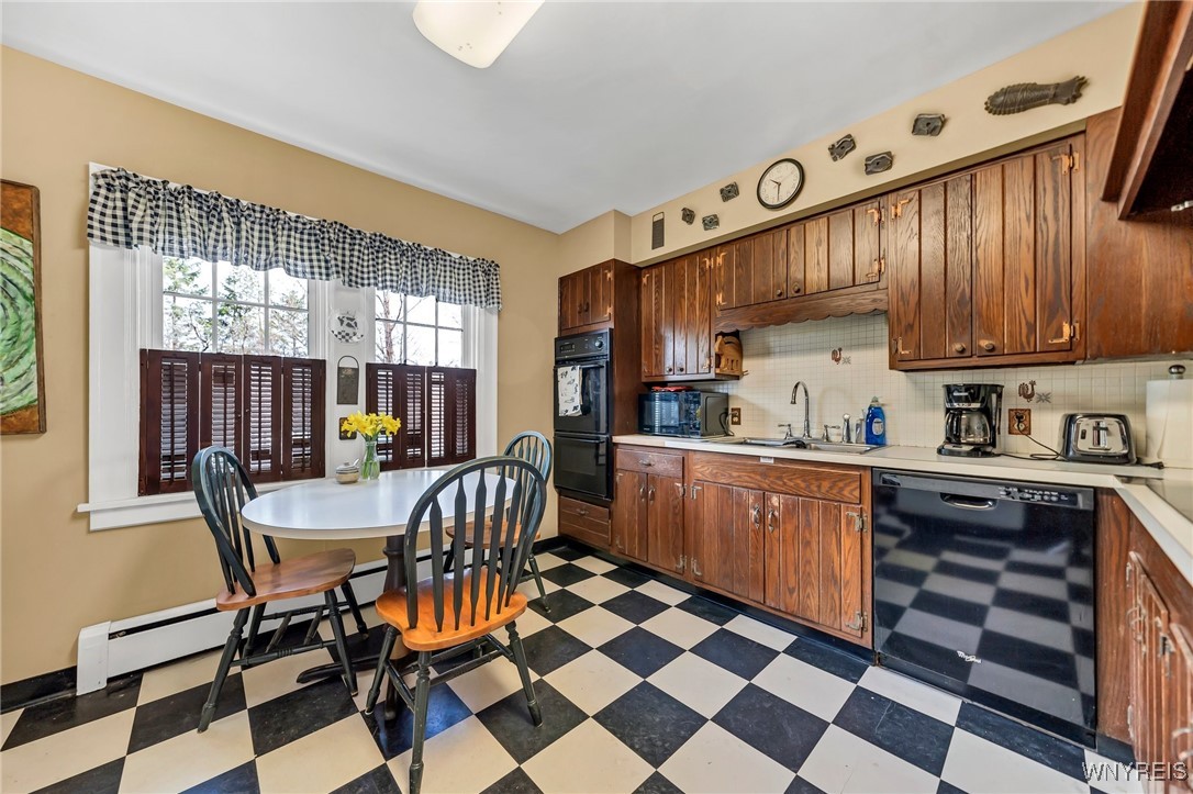 9534 Jennings Road, Eden, New York image 17